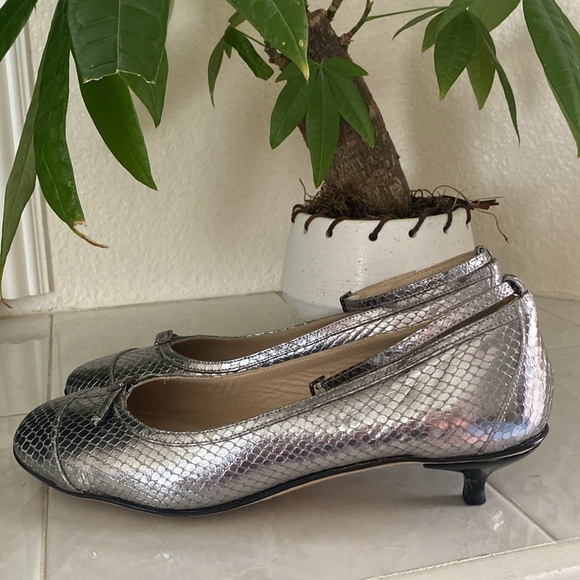Kate Spade leather silver kitten heel maryjanes - Picture 3 of 8